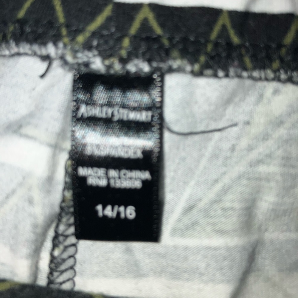 Tribal print leggings - Picture 3 of 3